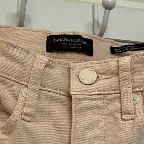 Banana Republic Premium Denim High-Rise Skinny - Picture 3 of 10